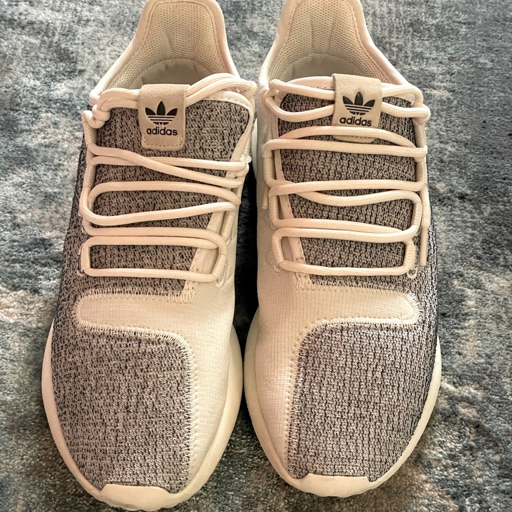 Adidas Tubular shadow